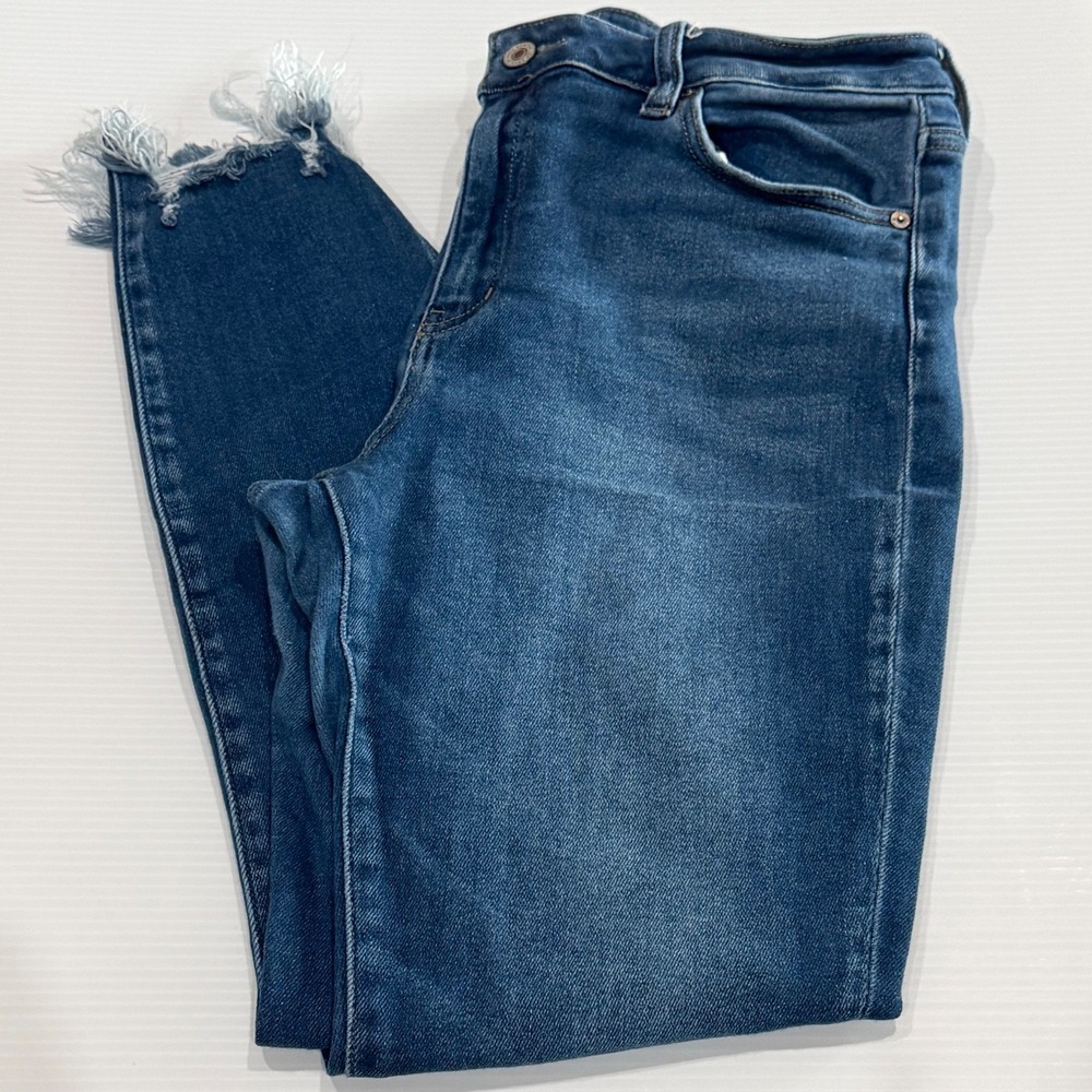 KanCan High Rise Skinny Jeans Medium Wash Frayed Hem KC7121M Size 15/31